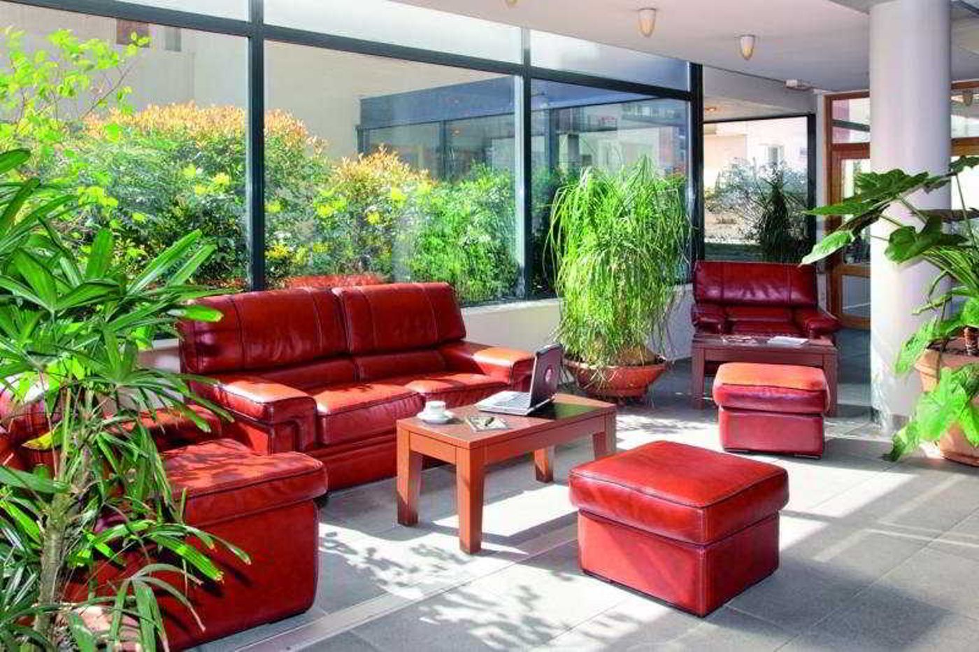 Park & Suites Elegance Grenoble-France-GRENOBLE-Bar-8