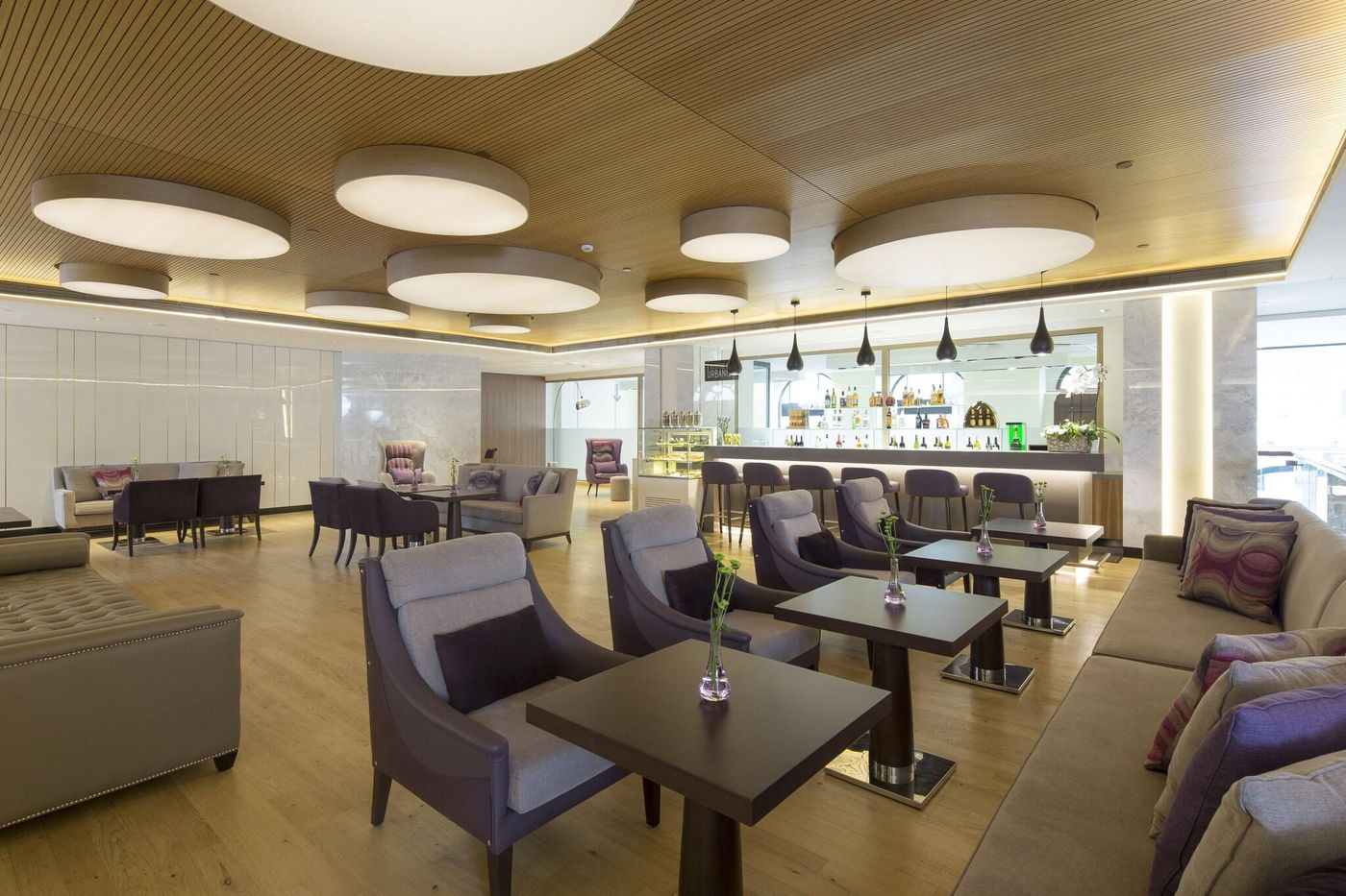 Richmond-Istanbul-Lobby-10