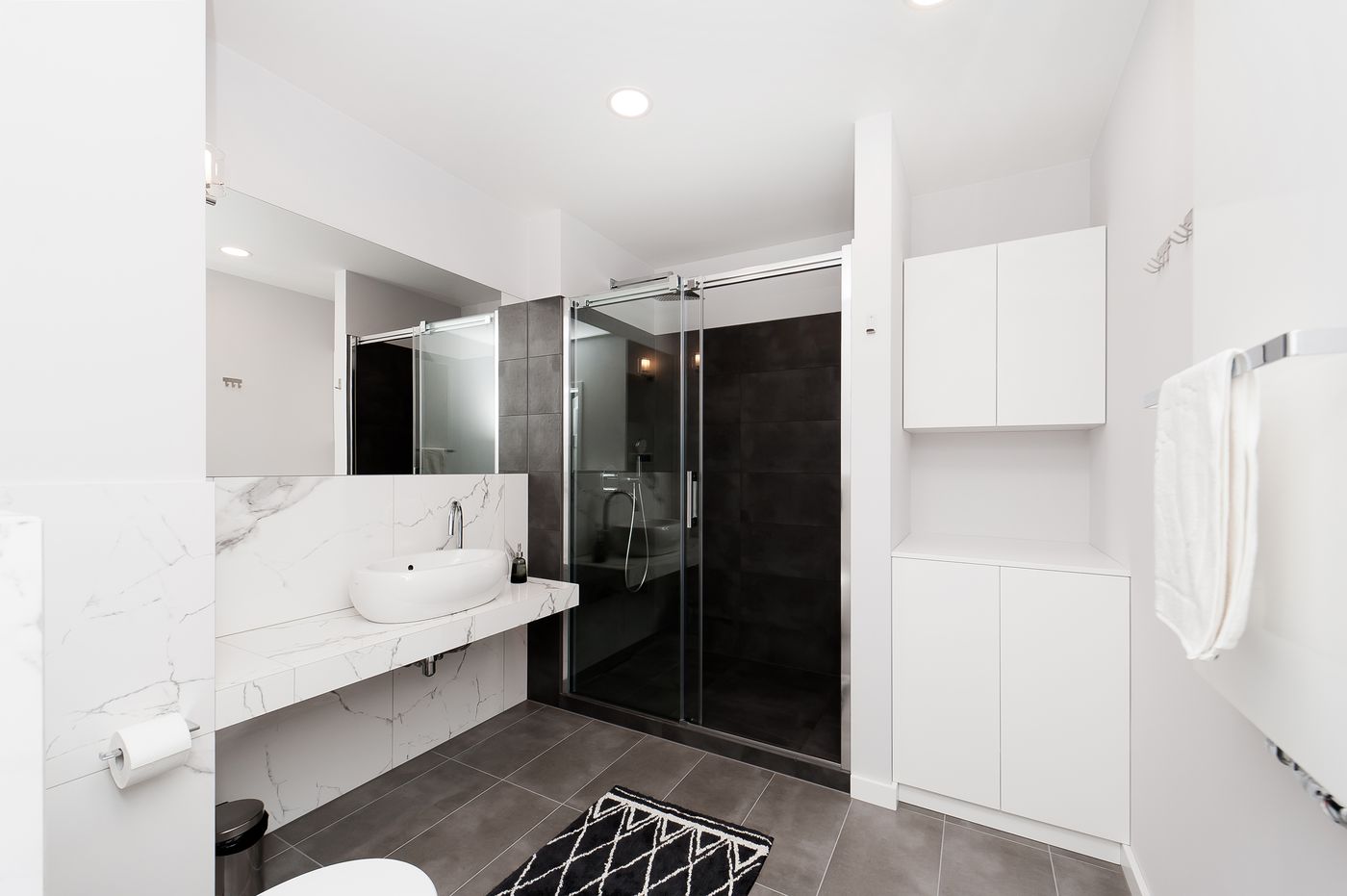 Kazimierz Luxory Apartment Sun & Snow-Poland-Krakow-Room-5