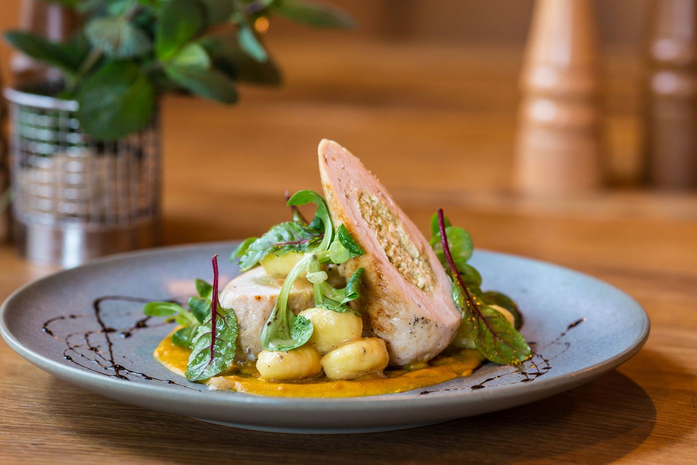 Platinum-Suite-Restaurant-49