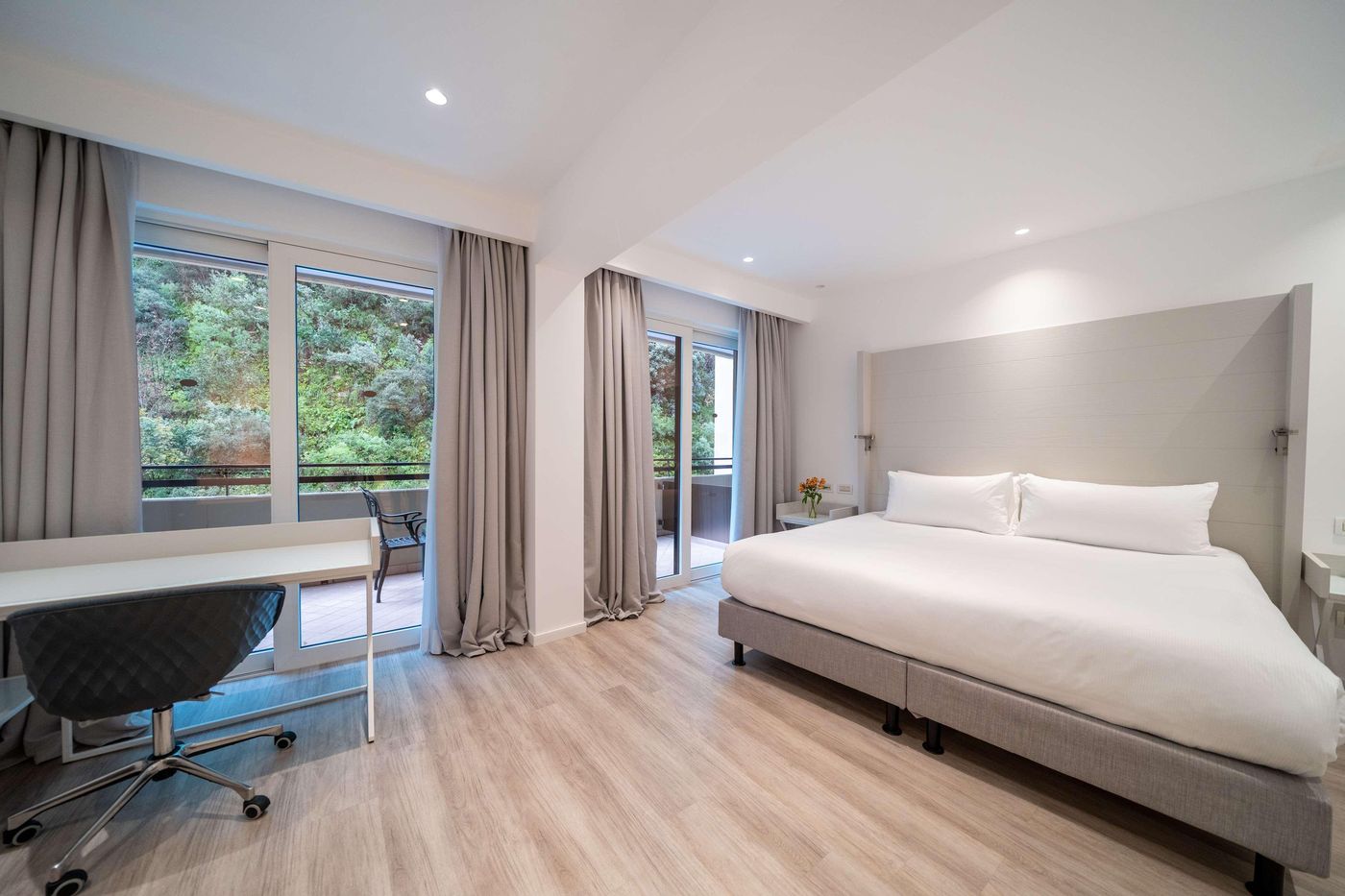 Hilton-Sorrento-Palace-Room-34