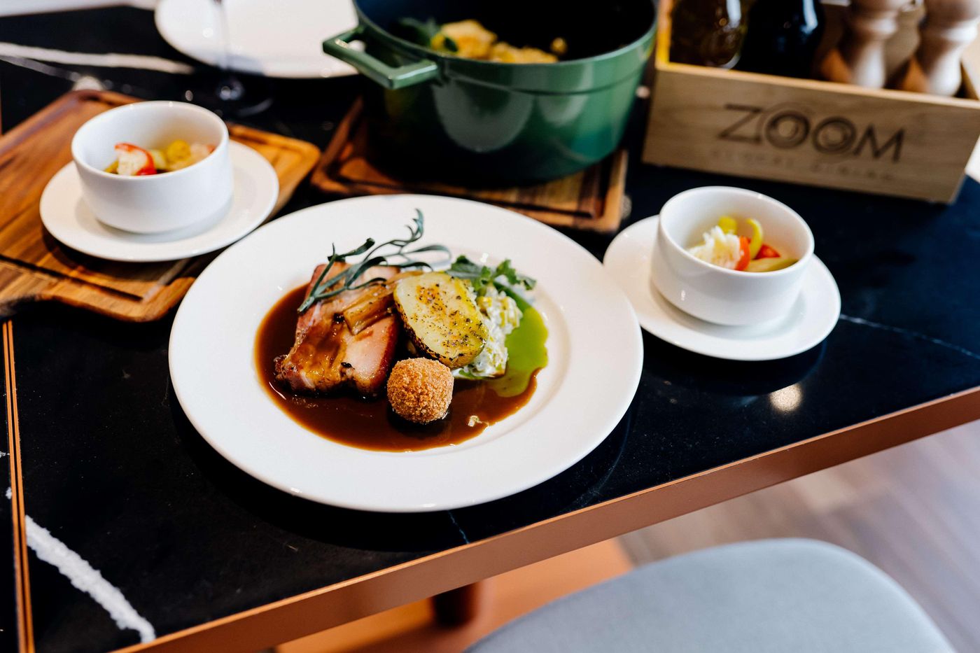 Hyatt-Place-Krakow-Restaurant-18