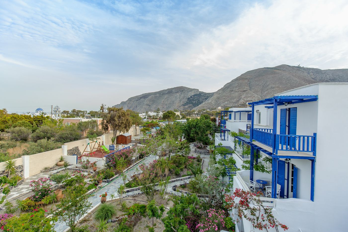 Rivari-Santorini-General-view-11