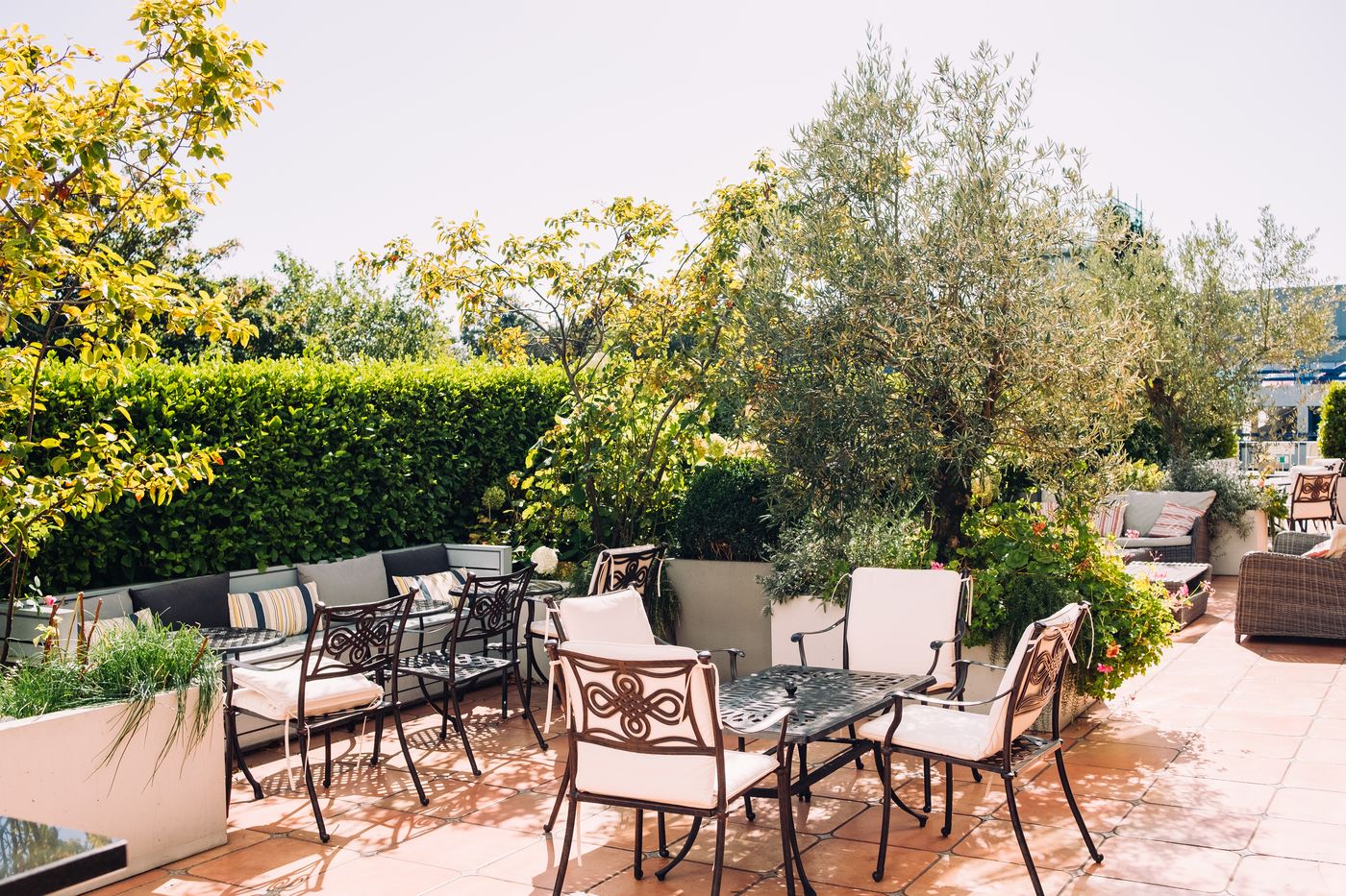 The-Club-Hotel---Spa-Terrace-33