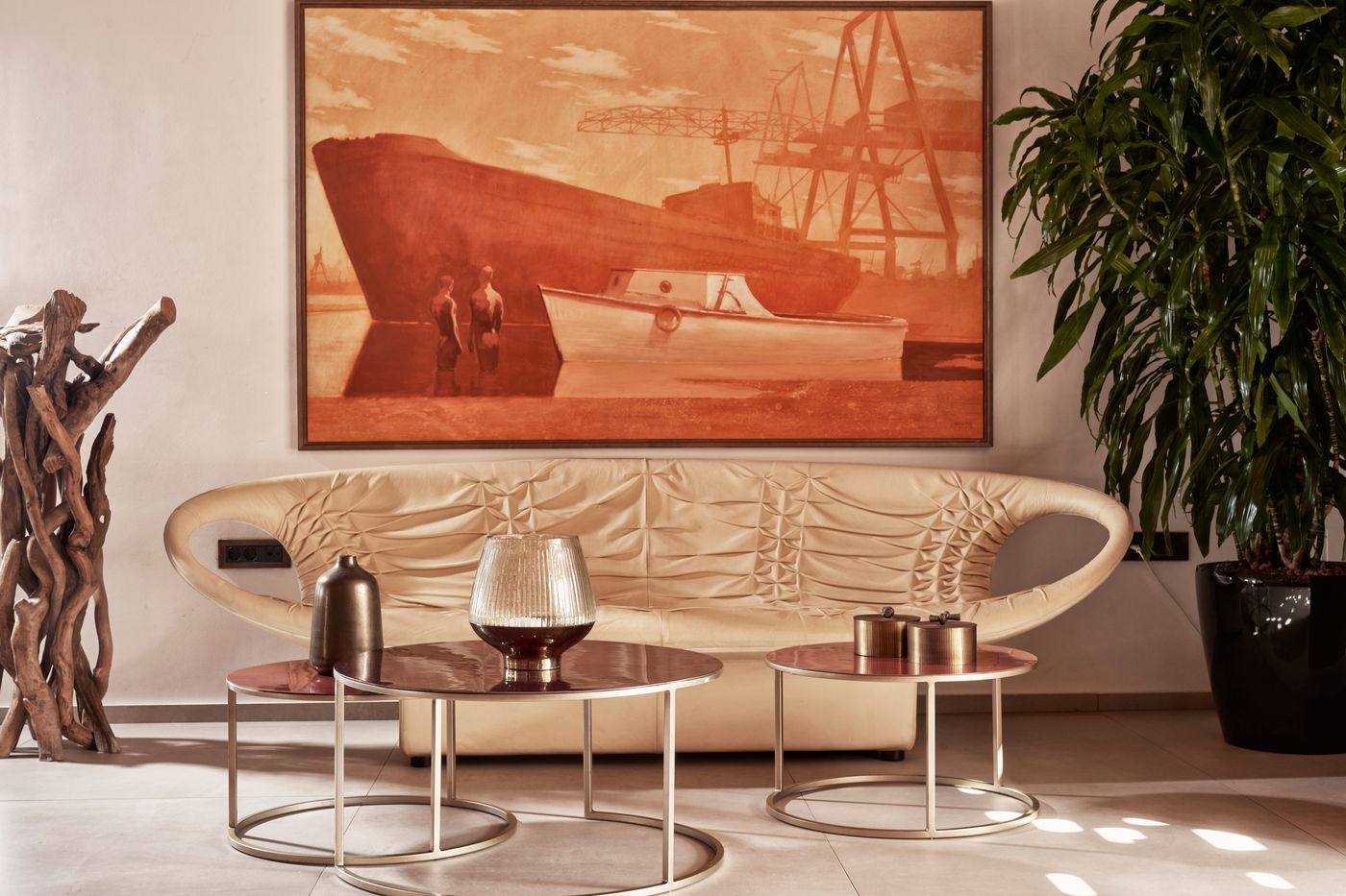 Myconian-Naia---Luxury-Suites-Lobby-32