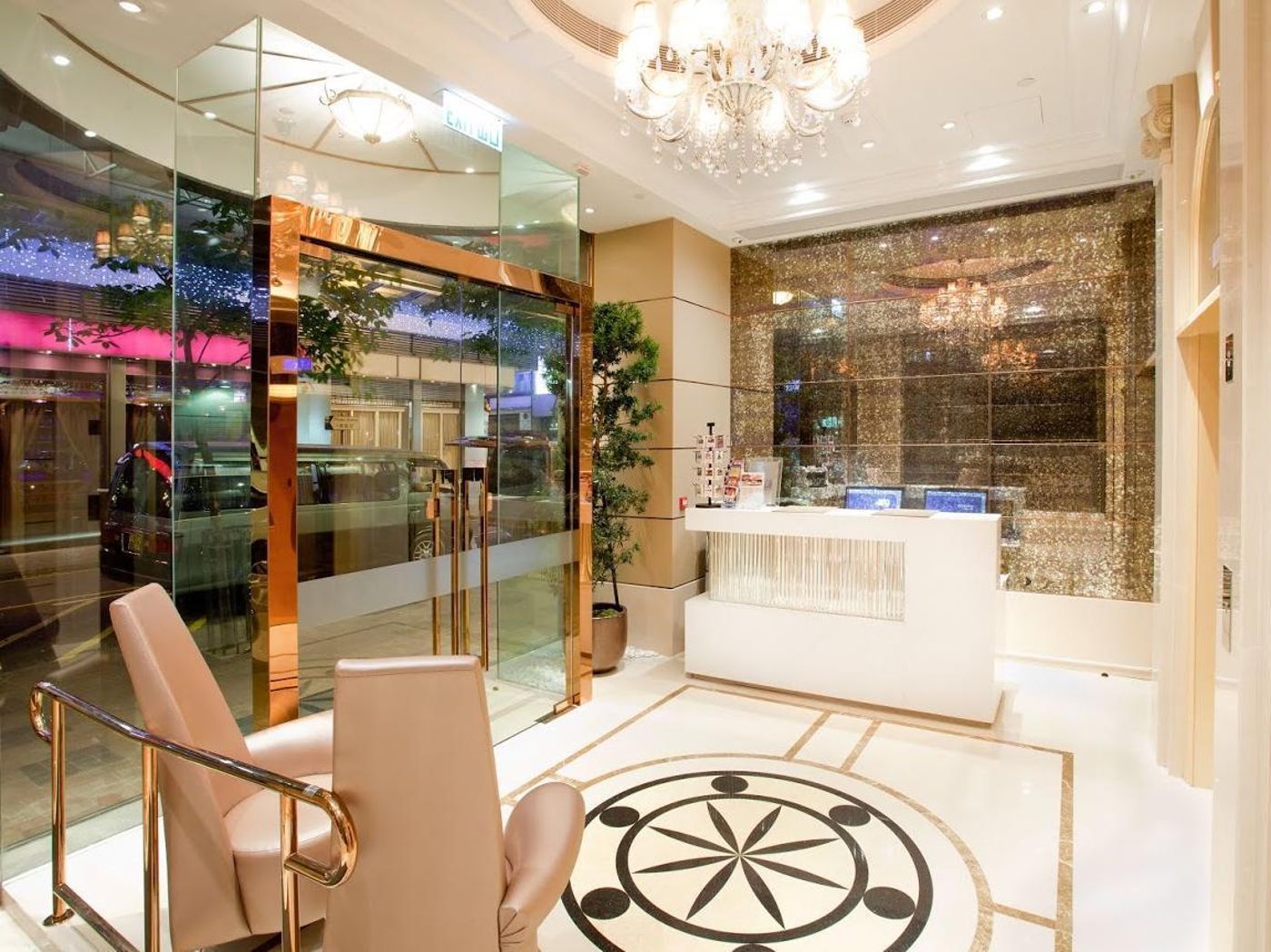 Harbour-Bay-Hotel-Lobby-2