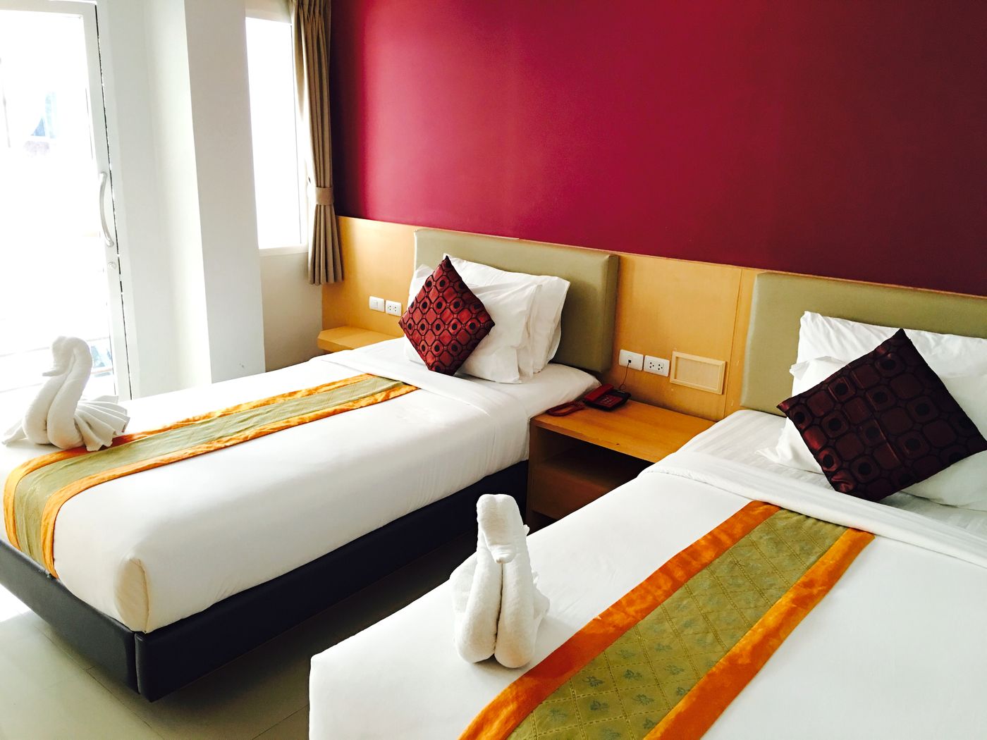 Andatel-Grand-----Patong-Phuket-Room-21