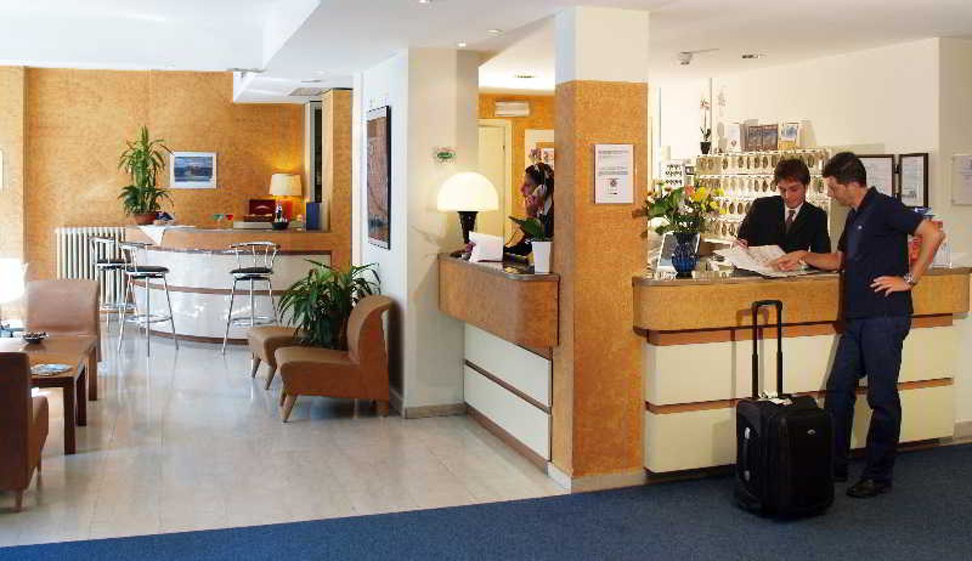 Hotel-Meridiana-General-view-3