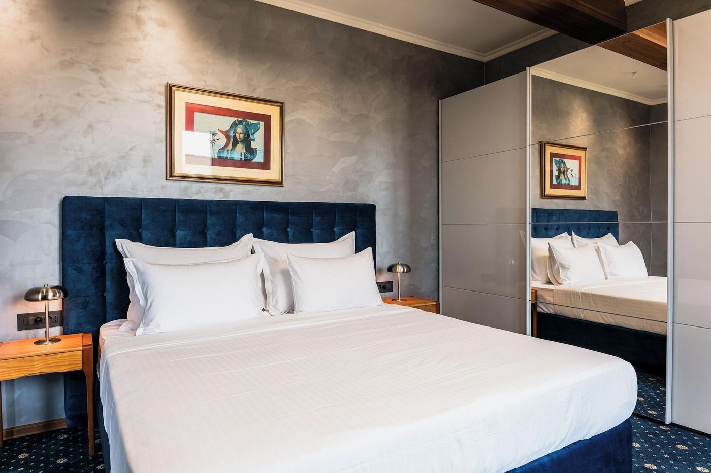 Armerun-Heritage-Hotel---Residences-Room-36