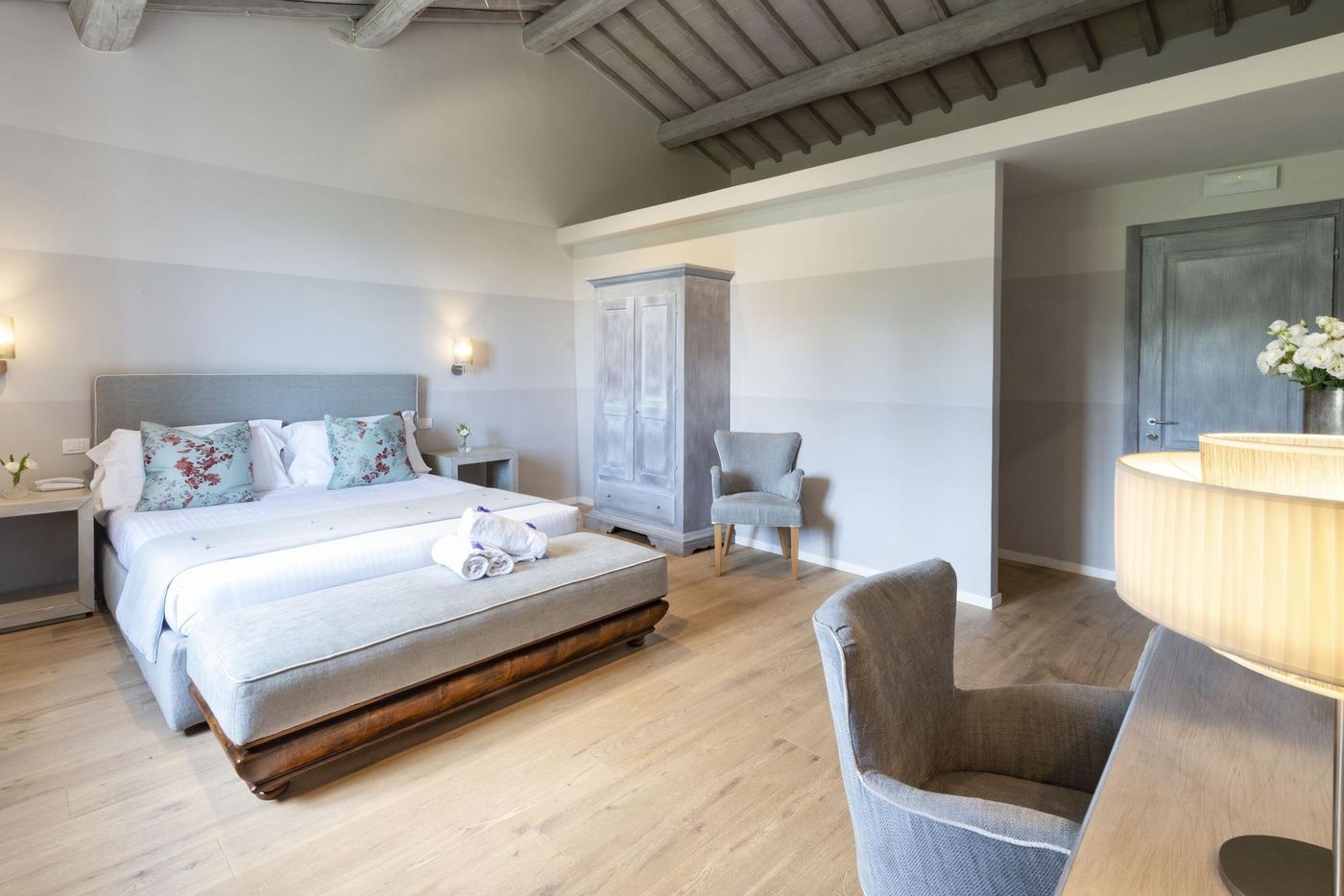 Relais-Le-Macine-Di-Stigliano-Room-16