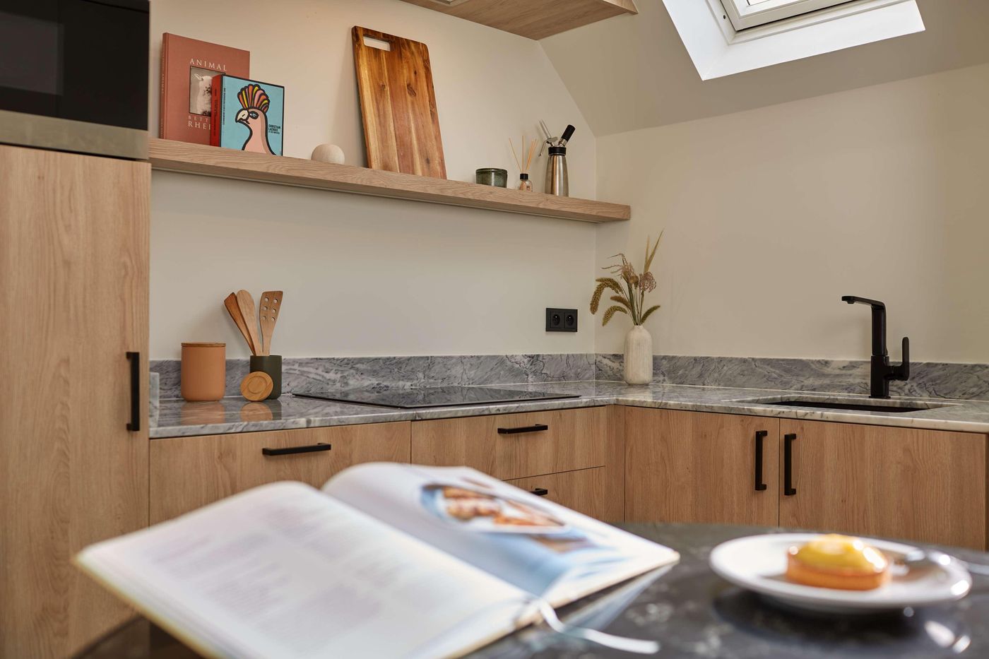 Pepper & Paper-France-Paris-Room-10