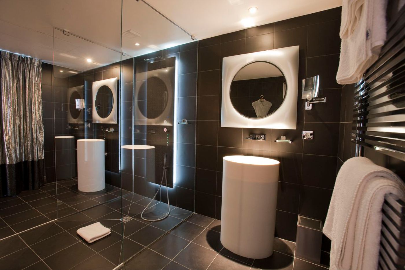 Kube-Hotel-St-Tropez-Room-80