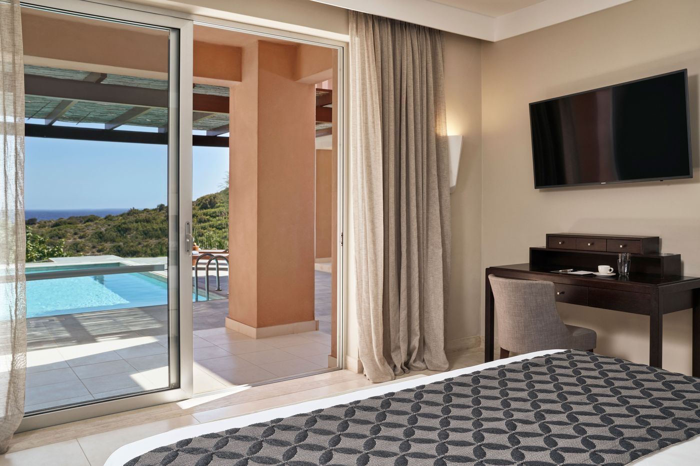 Helona-Resort-Room-22