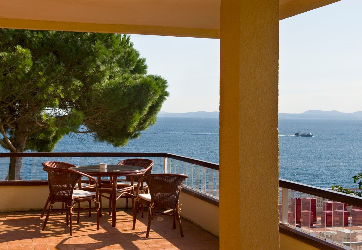 Almadraba-Park-Terrace-78