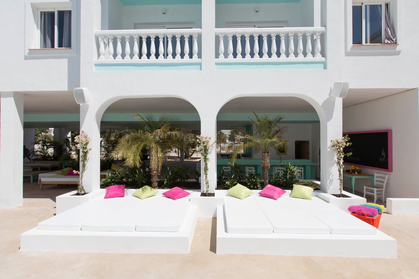 The-Beach-Star-Ibiza-Terrace-71