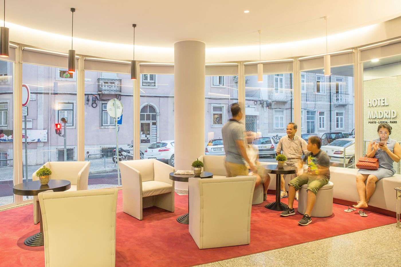 Hotel-3K-Madrid-Lobby-15