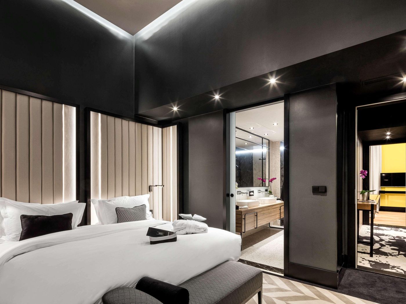 Century-Old-Town-Prague---MGallery-Room-38