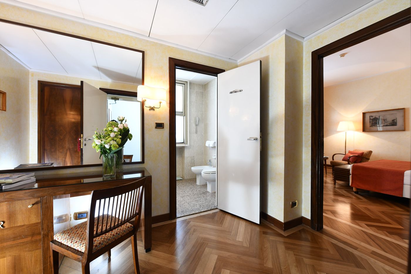 Bettoja-Hotel-Mediterraneo-Room-29