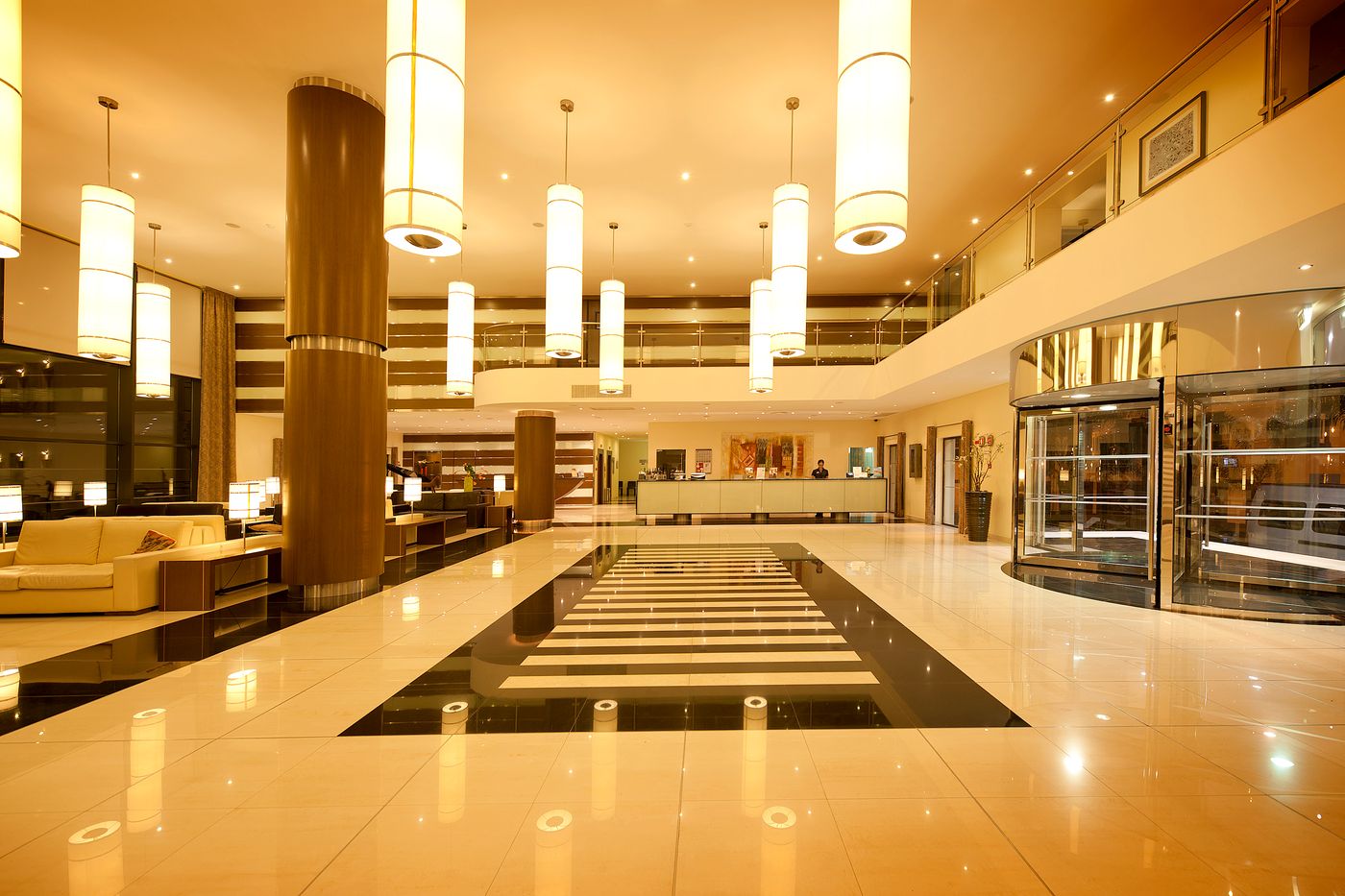 Hotel-Vila-Gale-Santa-Cruz-Lobby-21