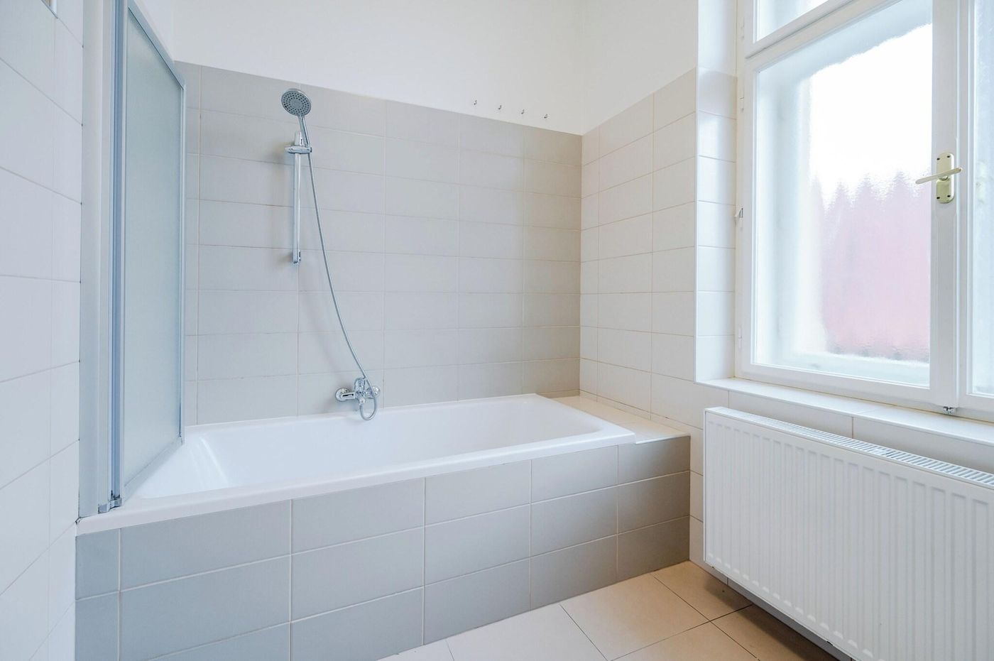 U-Tri-Pstrosu-Room-51