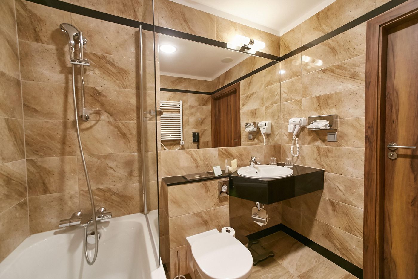 Holiday-Inn-Krakow-City-Centre-Room-31