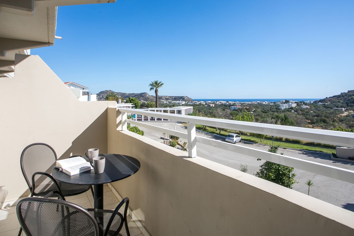 Hillside-Studios-Room-72