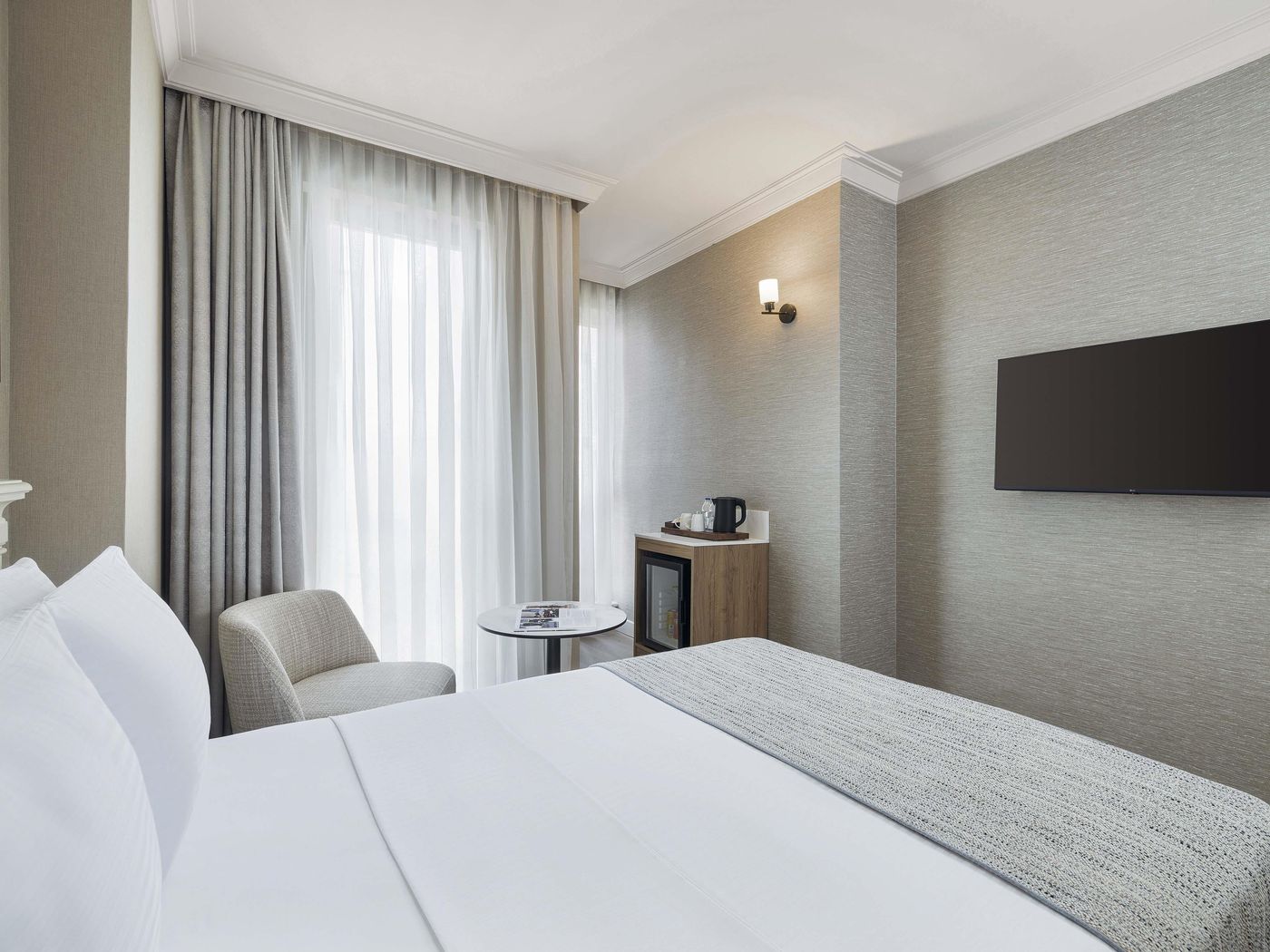 Elite-World-Comfy-Istanbul-Taksim-Hotel-Room-20