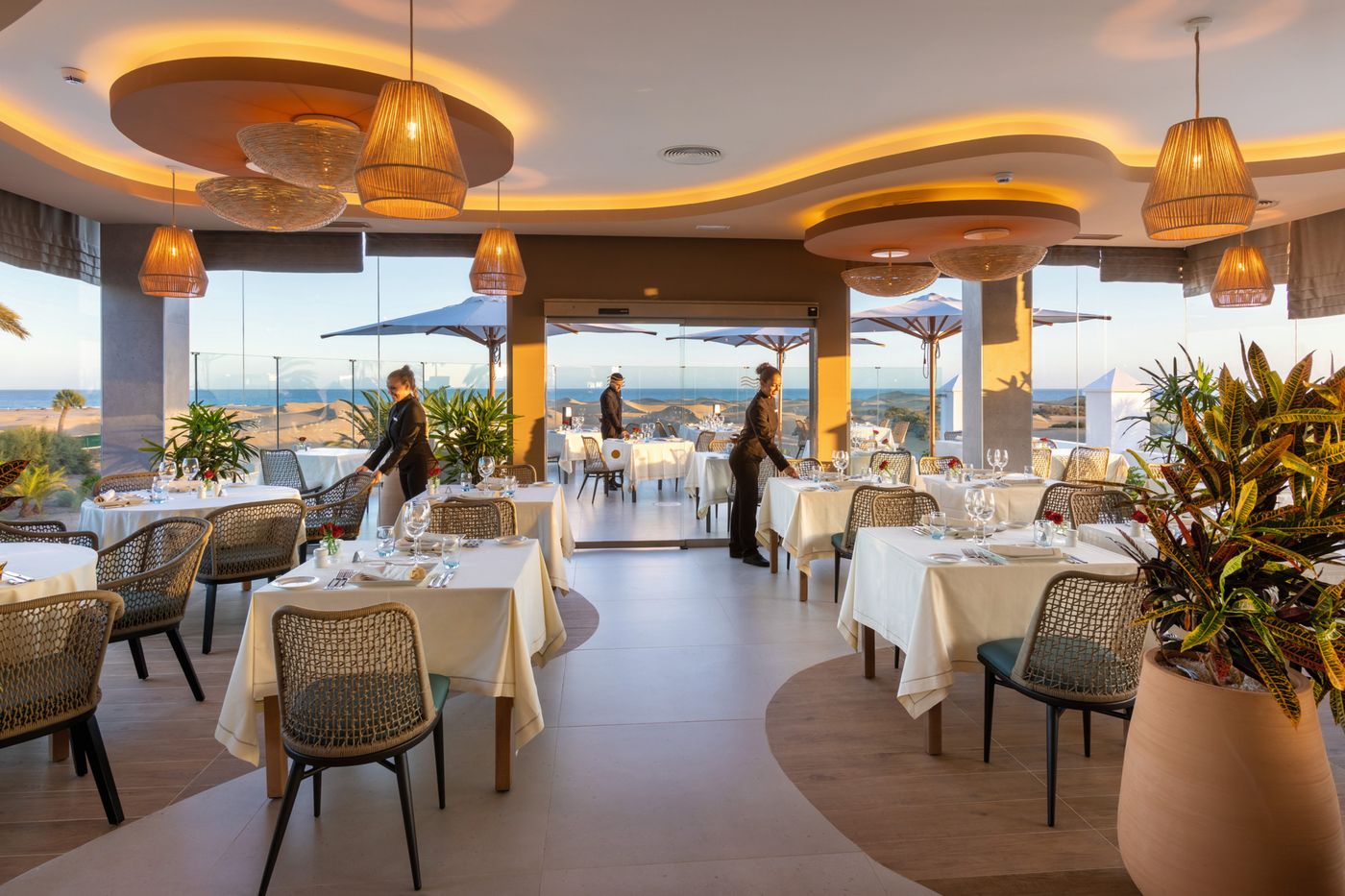 Riu-Palace-Maspalomas-Restaurant-30