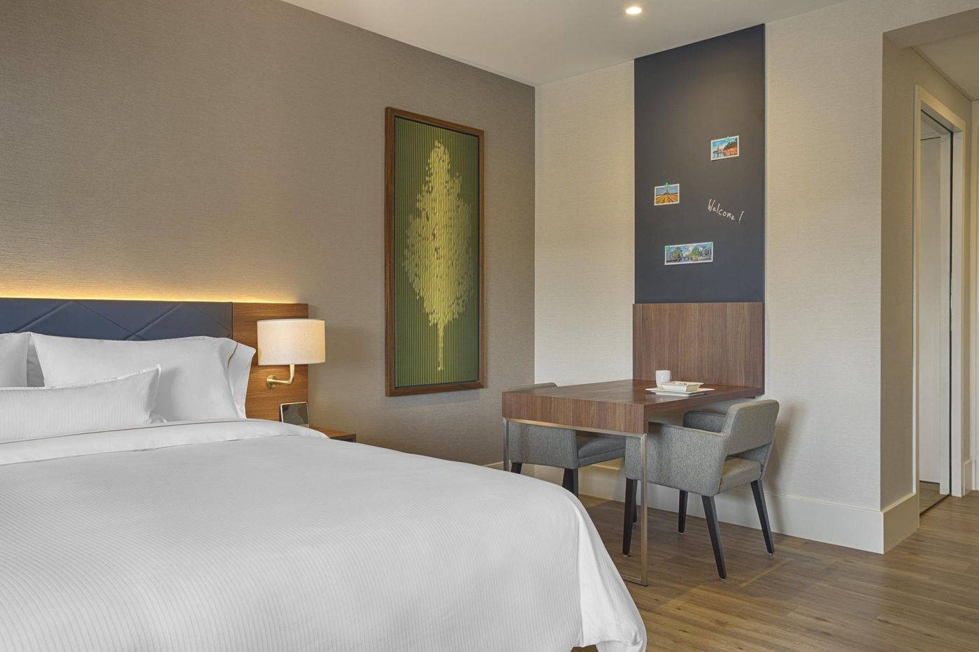 Element-Amsterdam-Room-39