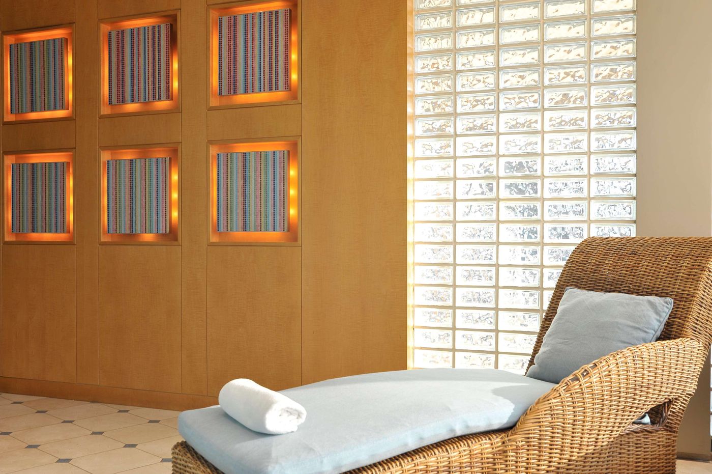 Melia-Athens-Sports-and-Entertainment-78