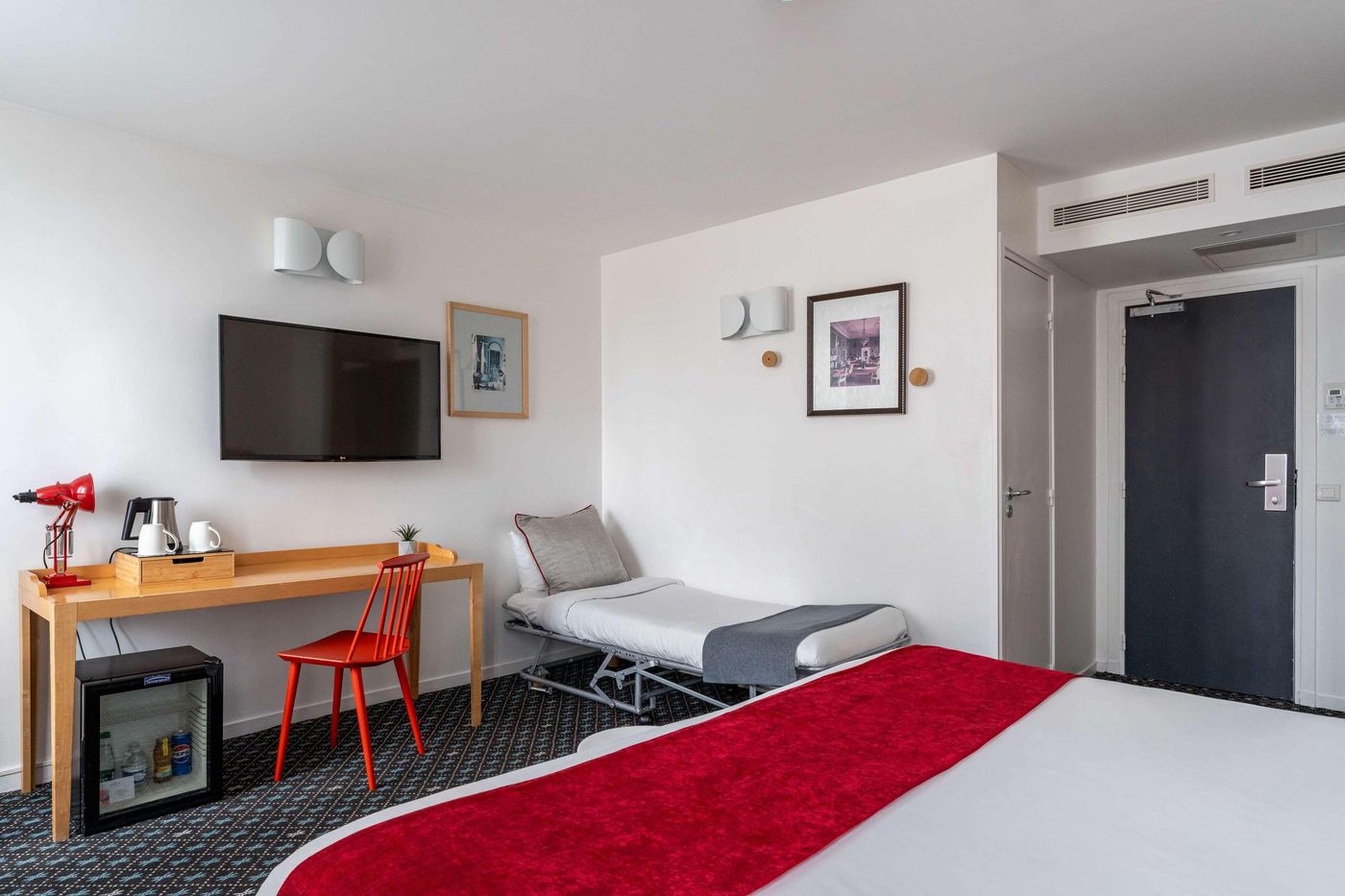 Lorette-Astotel-Room-6