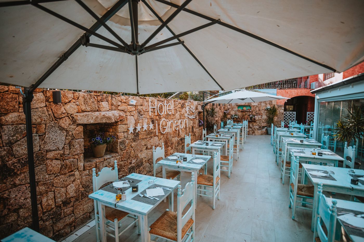 Hotel-I-Ginepri-Restaurant-10