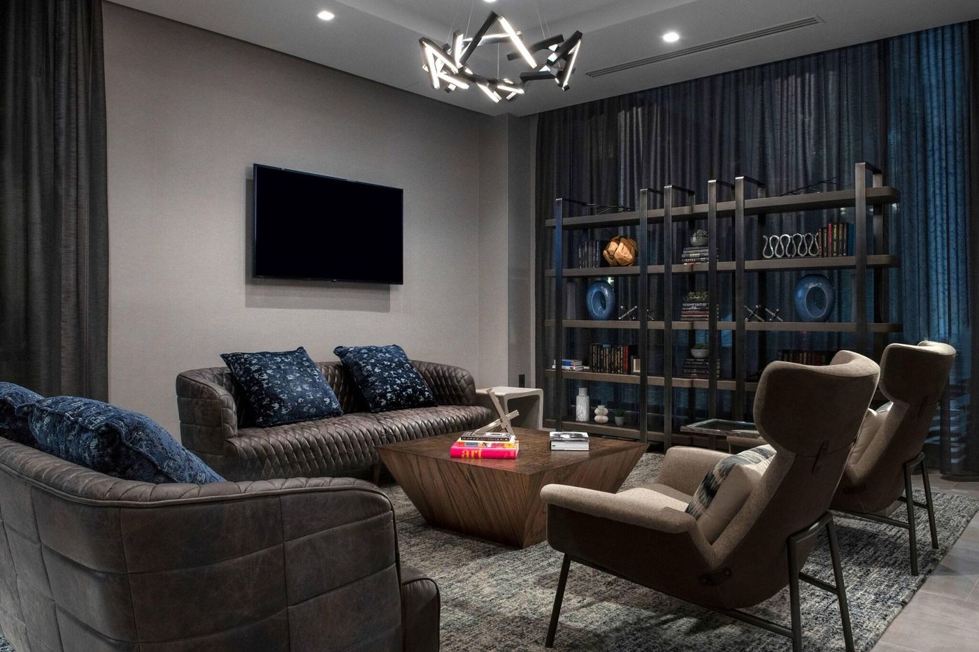 TownePlace-Suites-by-Marriott-Boston-Medford-Lobby-8