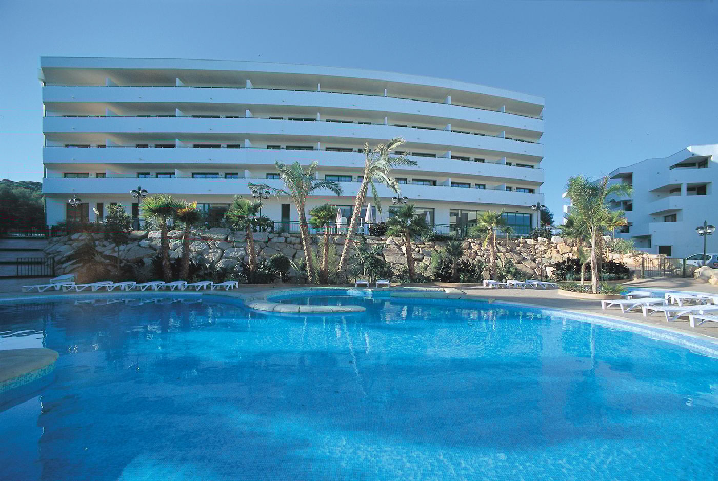 Festival-Village-Pool-1