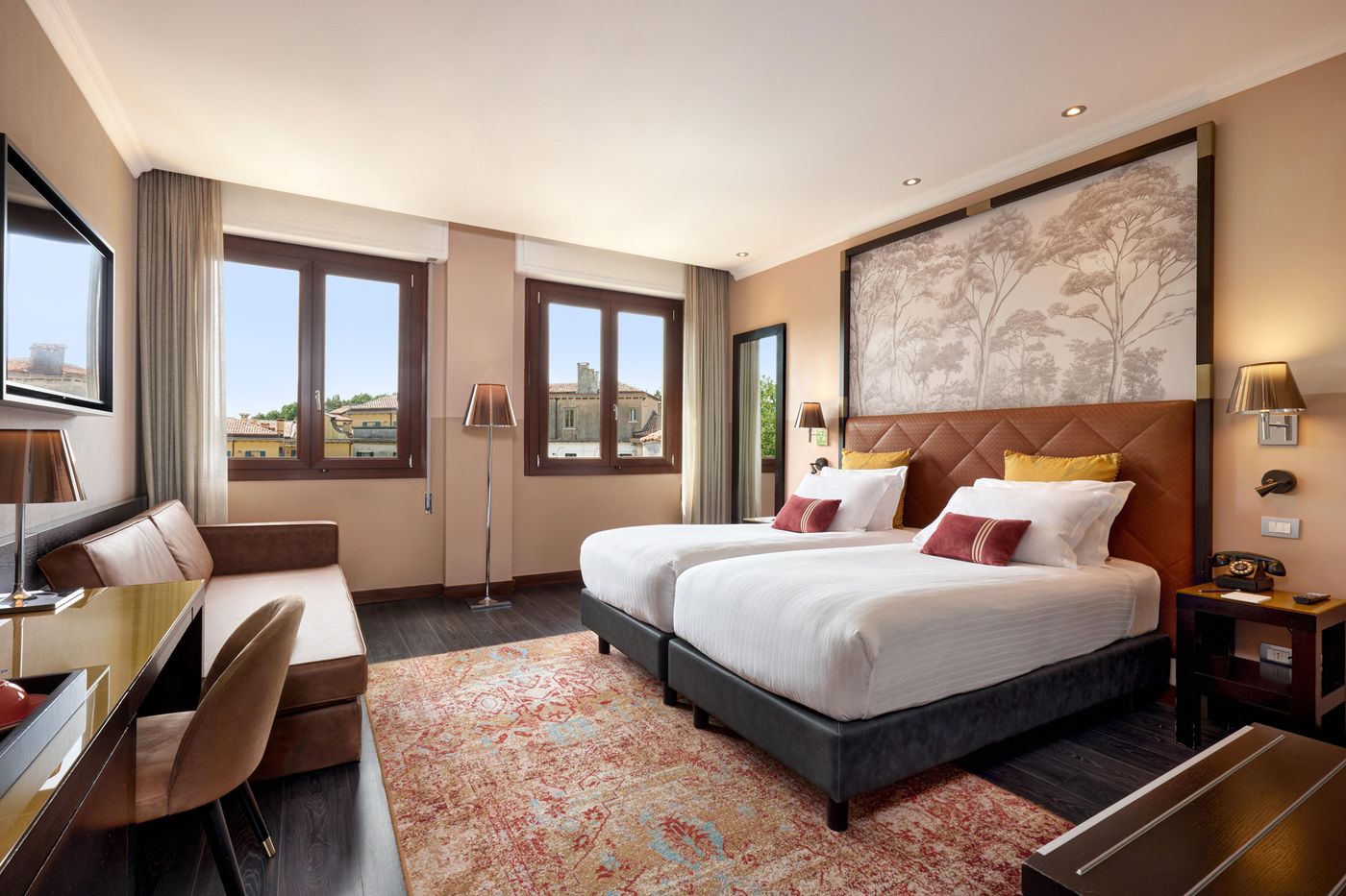 Hotel-Indigo-Venice---Sant-Elena-Room-9