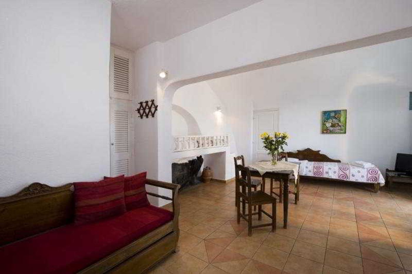 Krokos-Villas-Apts-Room-8