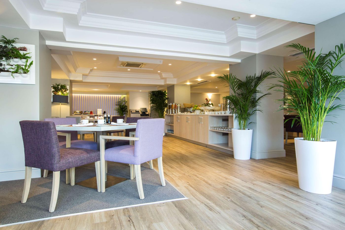 Radisson-Blu-Le-Vendome-Restaurant-8