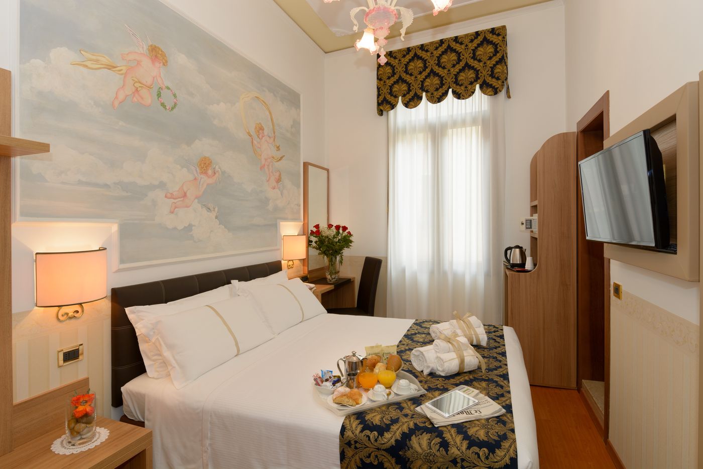 Unahotels-Ala-Venezia--Adults-16--Room-52