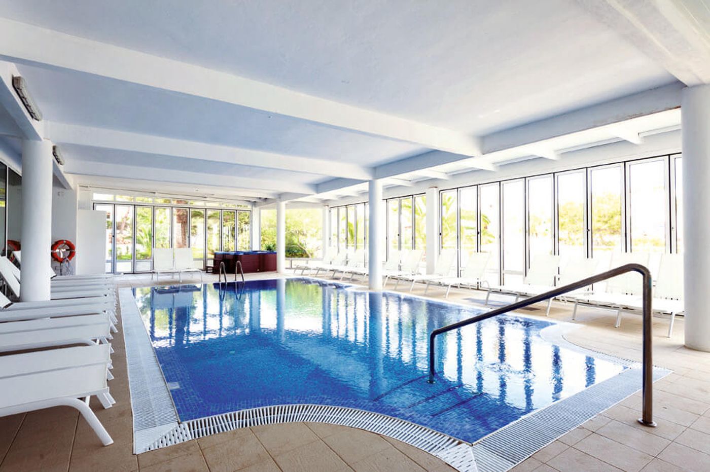 Rocador - Adults Only