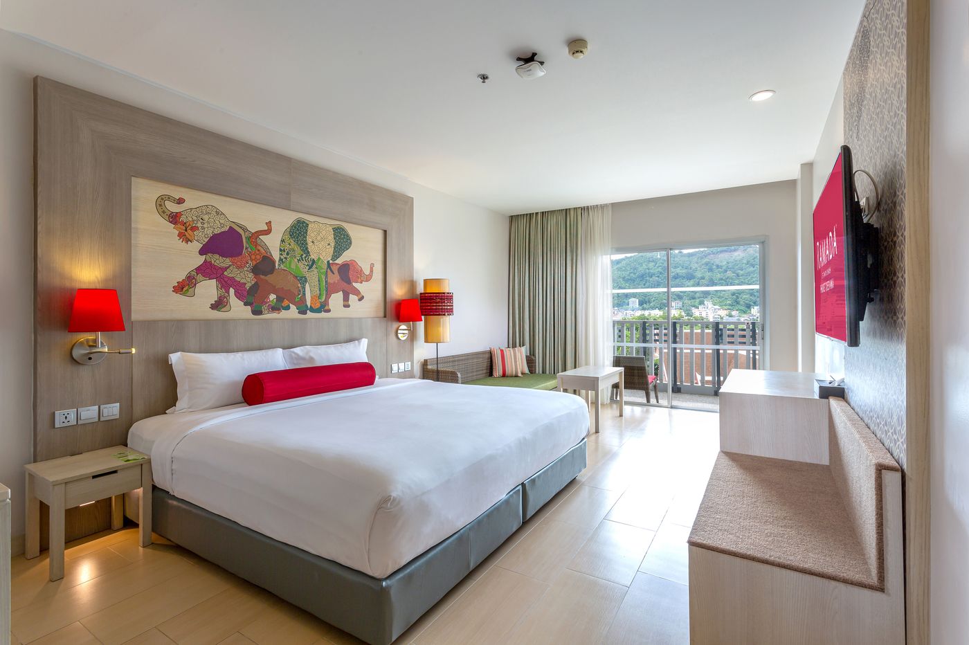 Ramada-By-Wyndham-Phuket-Deevana-Room-37