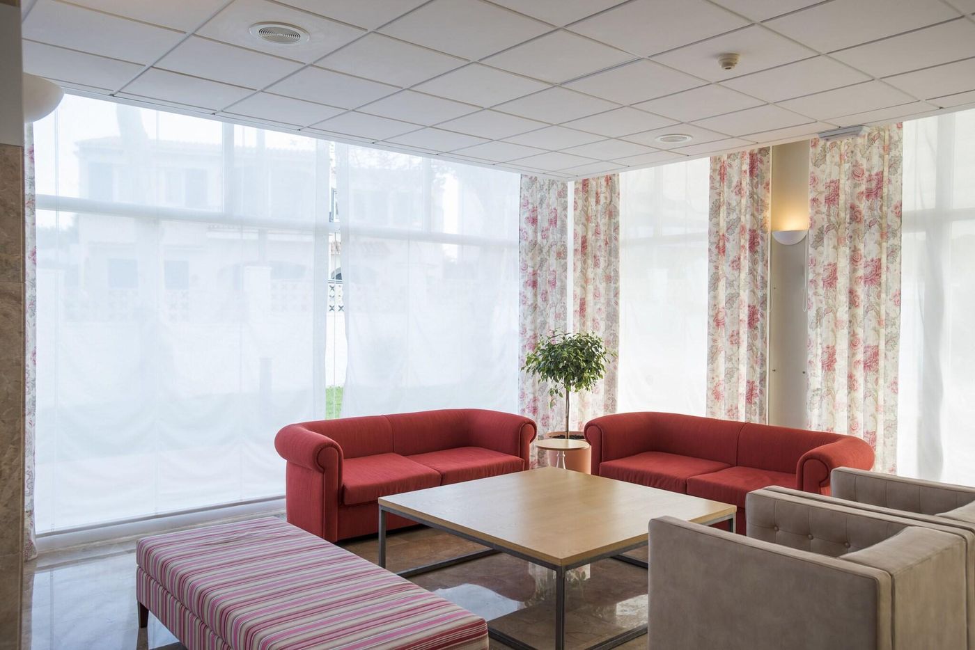 Set-Hotel-Agamenon-Lobby-43