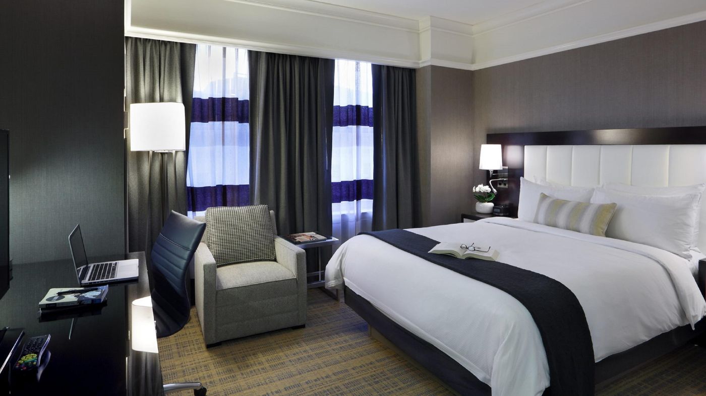 Loews-Boston-Hotel-Room-19