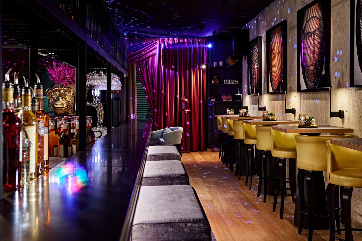 Me and All Dusseldorf Oberkassel,part ofJdVbyHyatt - Germany - Dusseldorf - Pool - 10