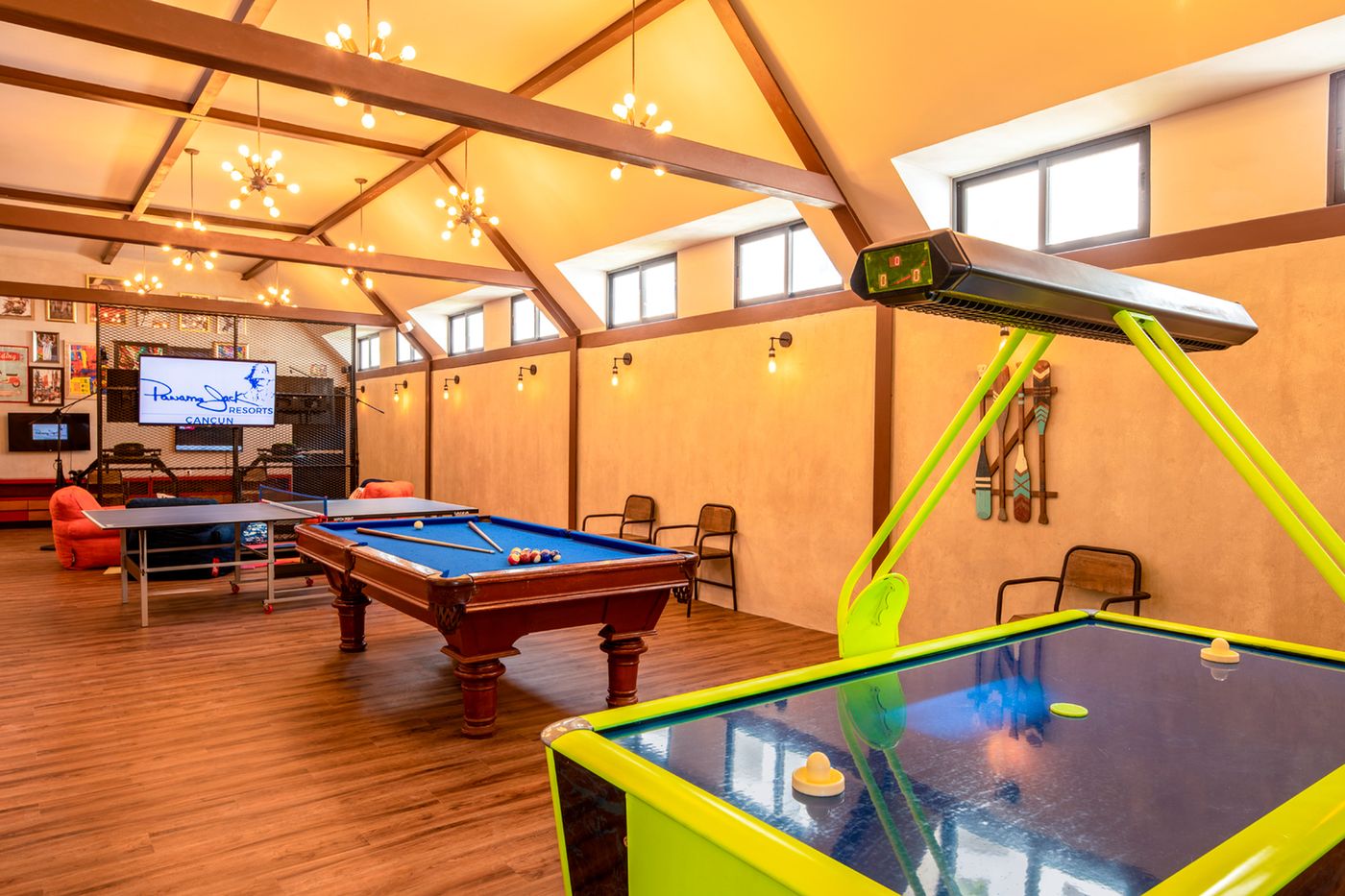 Sunscape-Resort---Spa-Sports-and-Entertainment-63