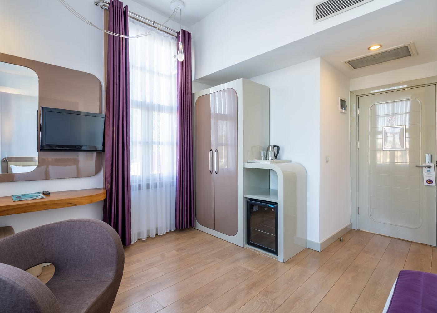 Puding-Hotel-Room-40