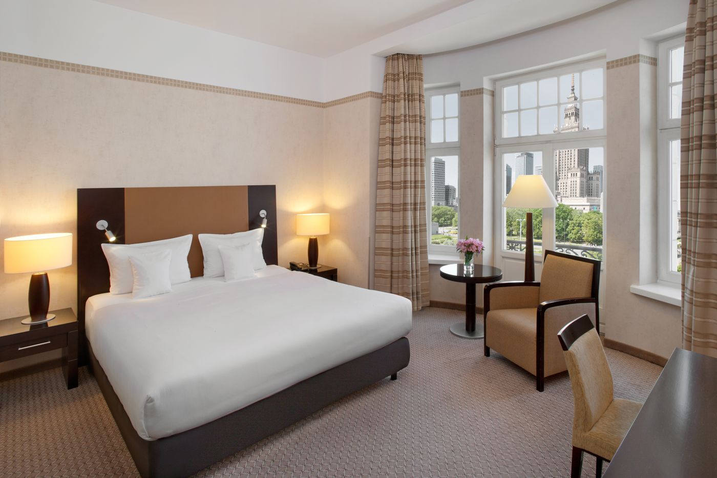 Polonia-Palace-Room-10