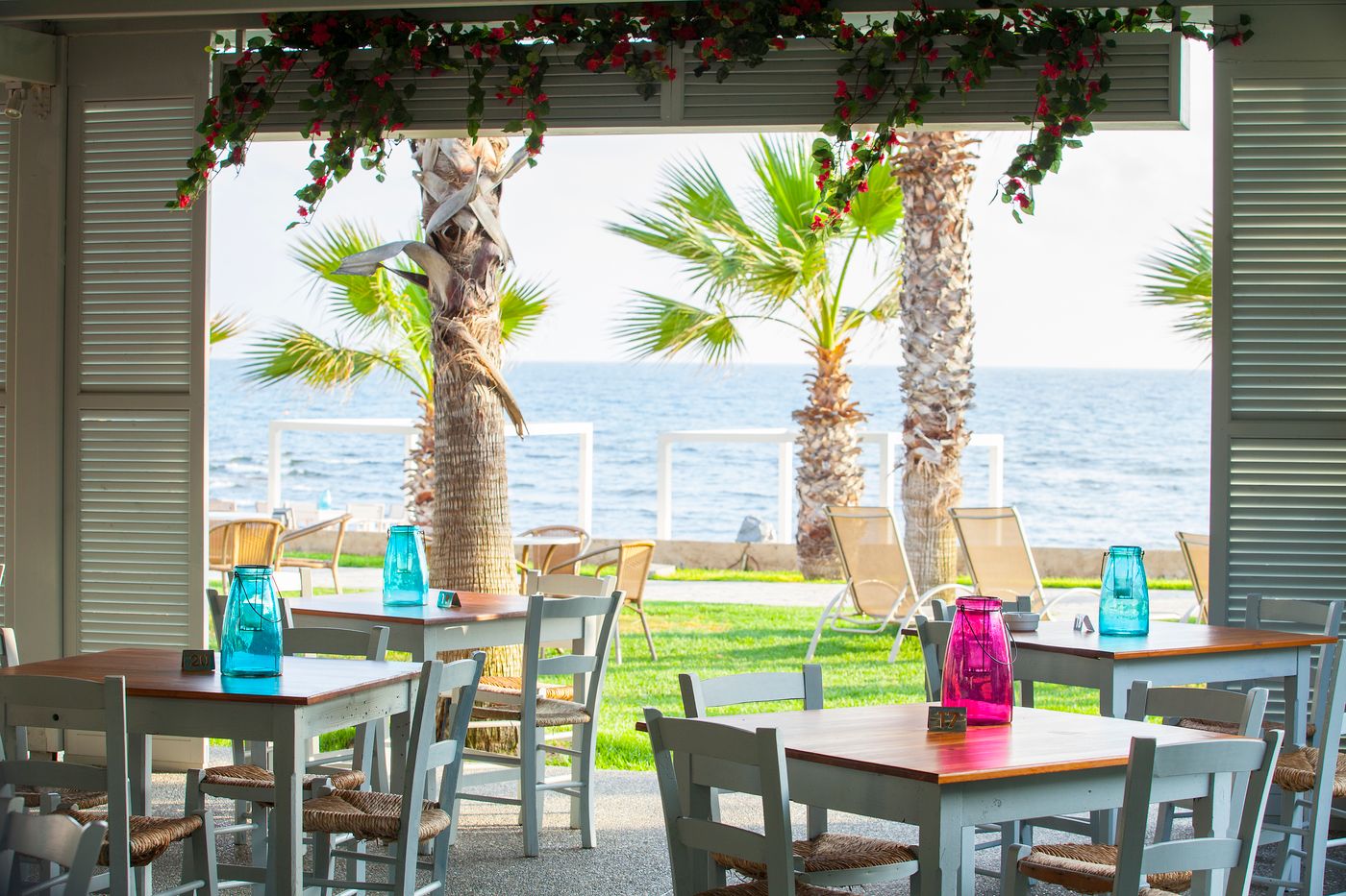 Aquamare-Beach-Hotel-and-Spa-Restaurant-16