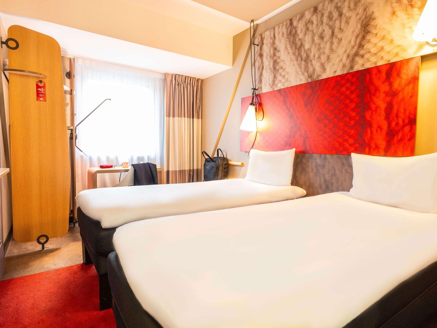 ibis-Geneve-Centre-Lac-Room-42