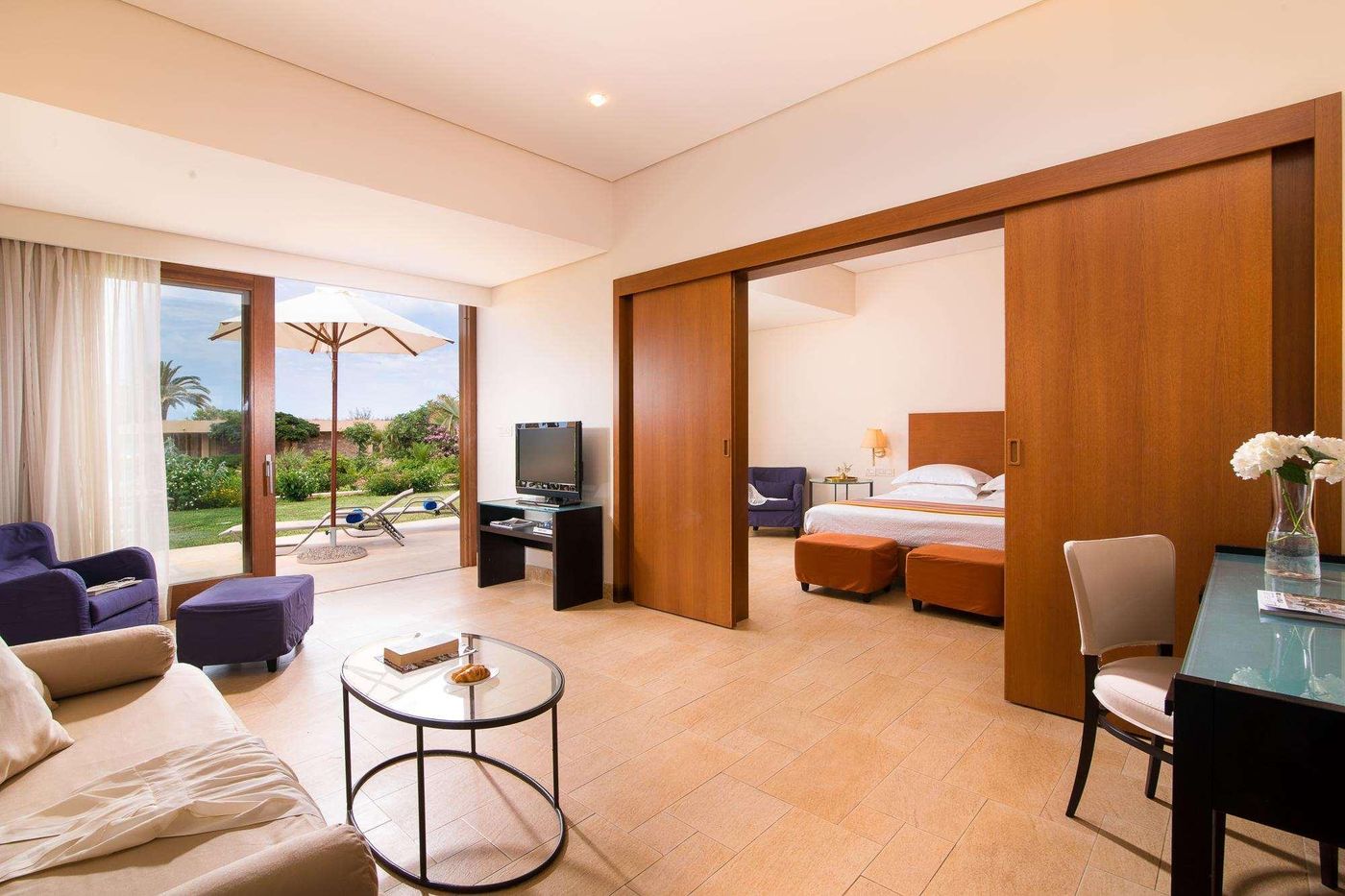 Kernos-Beach-Room-25