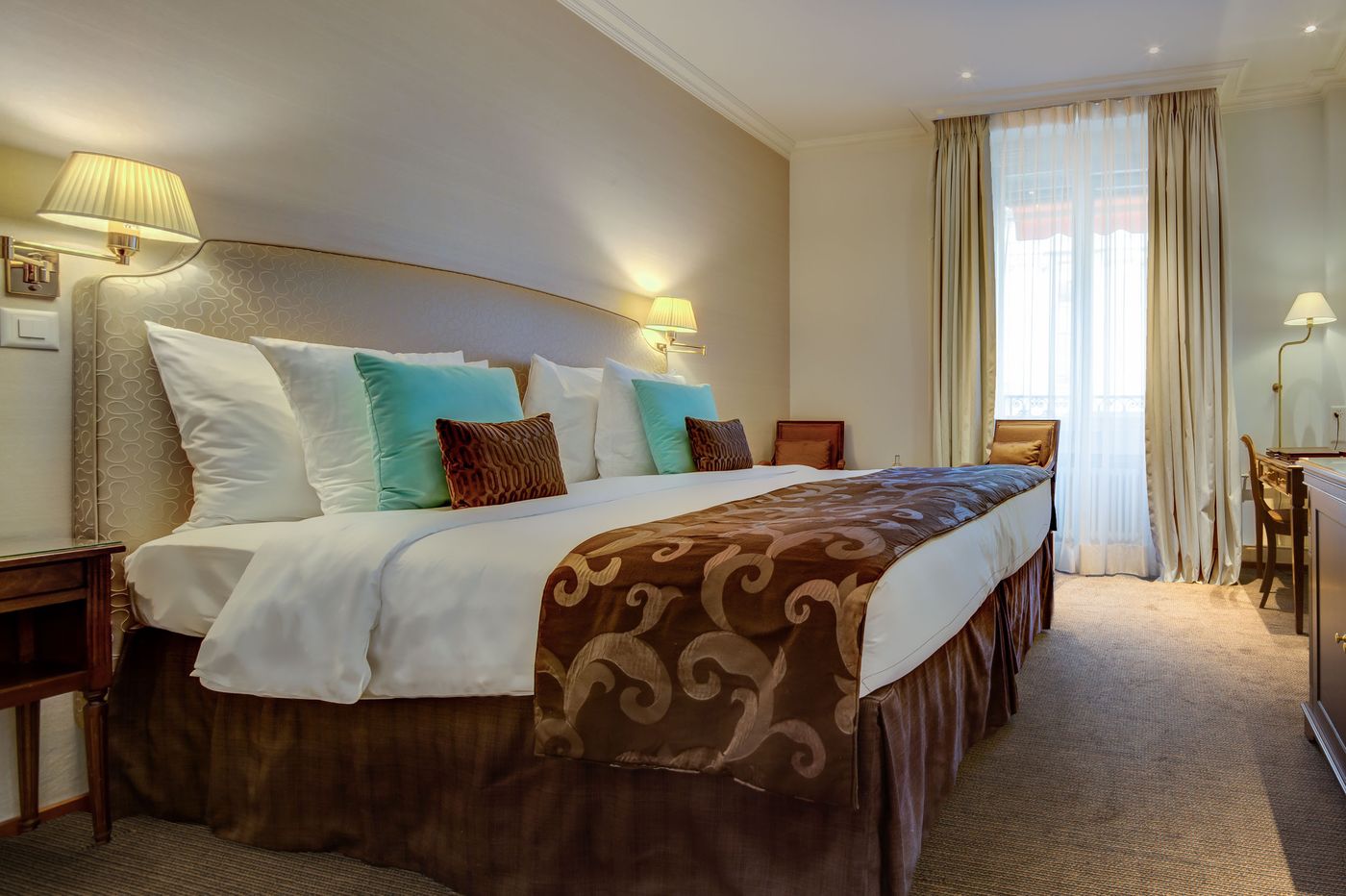 Bristol - Switzerland - GINEBRA - Room - 4